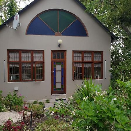 Rozenhof Guest Cottages George Bagian luar foto