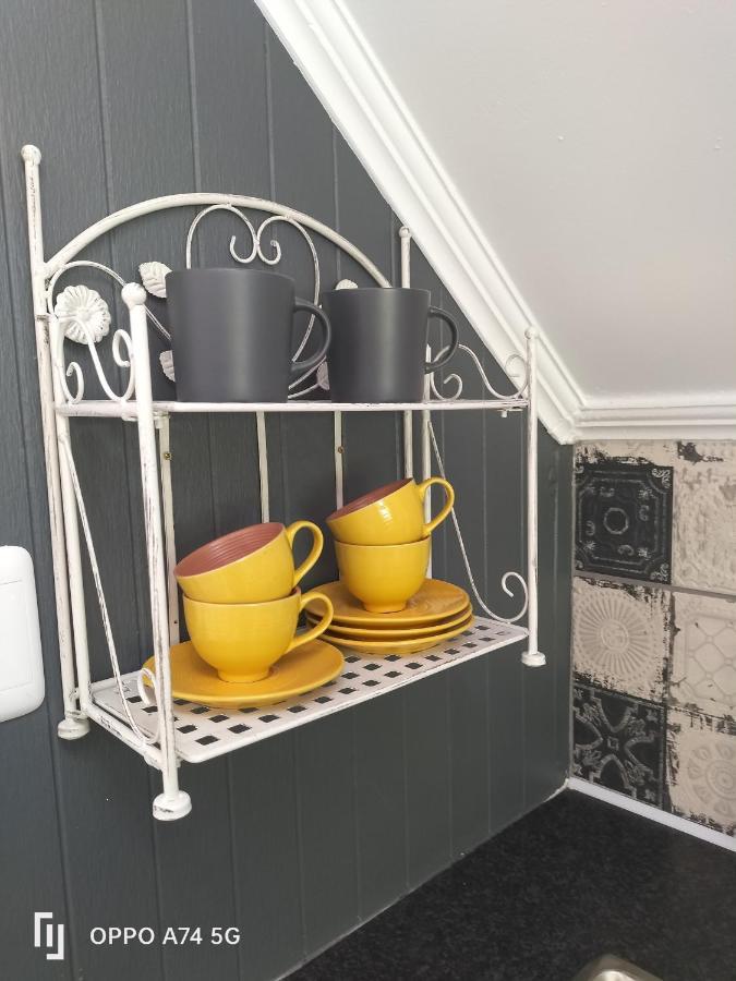 Rozenhof Guest Cottages George Bagian luar foto