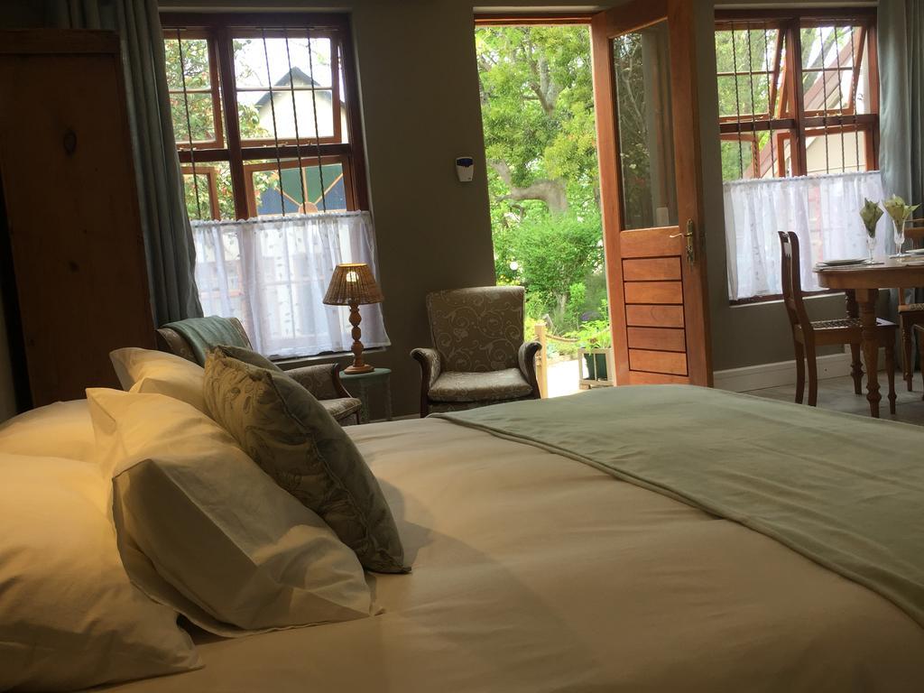 Rozenhof Guest Cottages George Bagian luar foto