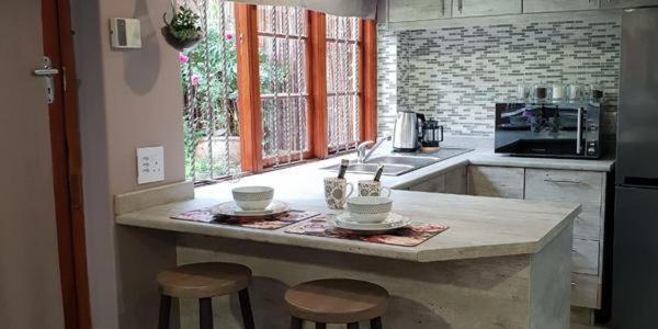 Rozenhof Guest Cottages George Bagian luar foto